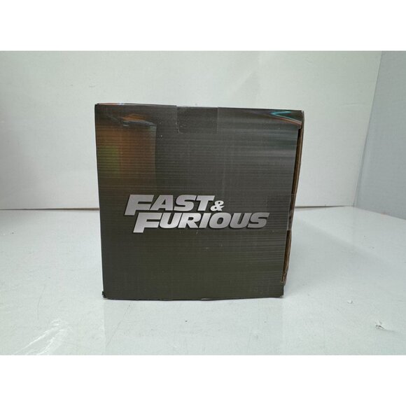 Jada Fast & Furious Brian's Nissan Skyline 2000 GT-R (KPGC10) 1:24 Diecast - Picture 6 of 9